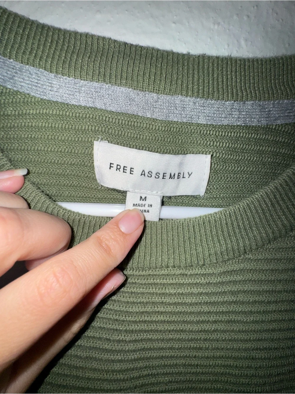 Olive Green Crewneck Sweater - Casual Ribbed Knit